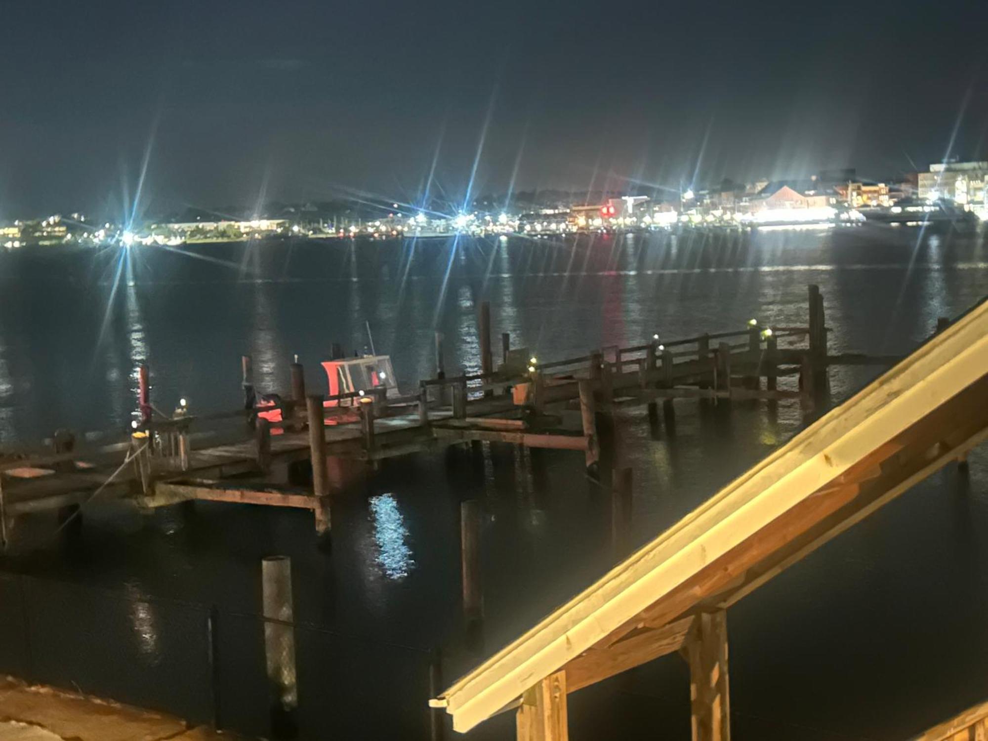 Thames Inn And Marina Groton Buitenkant foto